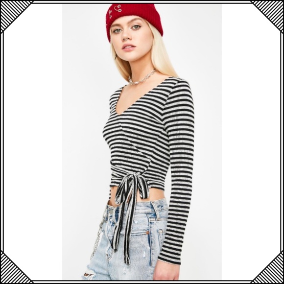 * Le Lis Wrap Top * Striped Cropped Shirt Stretch - Picture 4 of 7